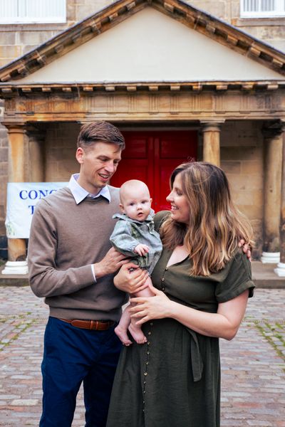 Private photo tour at old town in Edinburgh — photo by Melissa Clark, Smiler