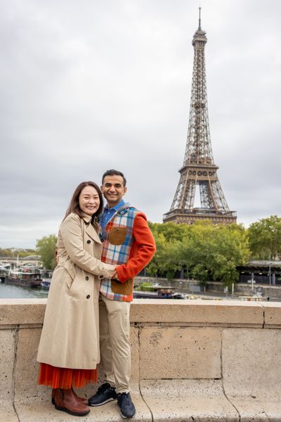 Romantic Couples Photoshoot in Paris in Paris — photo by Kouss AMOURA, Smiler