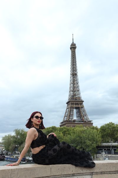 Eiffel Tower Photoshoot in Paris in Paris — photo by Sami Photography, Smiler