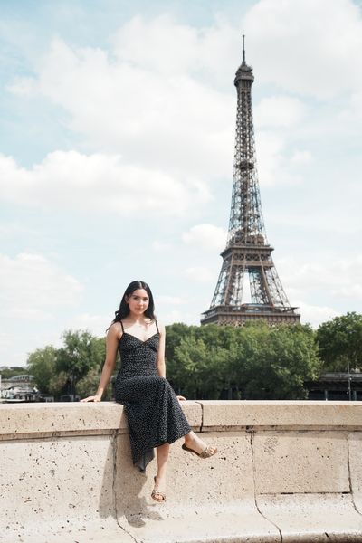 Eiffel Tower Photoshoot in Paris in Paris — photo by mohamed mahaerm, Smiler