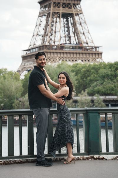 Eiffel Tower Photoshoot in Paris in Paris — photo by mohamed mahaerm, Smiler