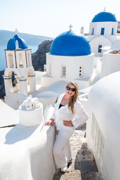Professional photoshoot at Oia Village in Santorini — photo by G Antoniou, Smiler