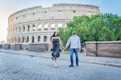 Professional photoshoot at the Colosseum in Rome — photo by Bartlomiej Adam Krzywda, Smiler