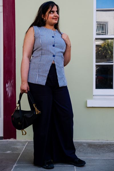 LAYAN — Photoshoot at Notting Hill, London · 1 w ago — photo by Morris Shamah, Smiler