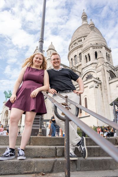 Montmartre Photoshoot in Paris in Paris — photo by Kouss AMOURA, Smiler