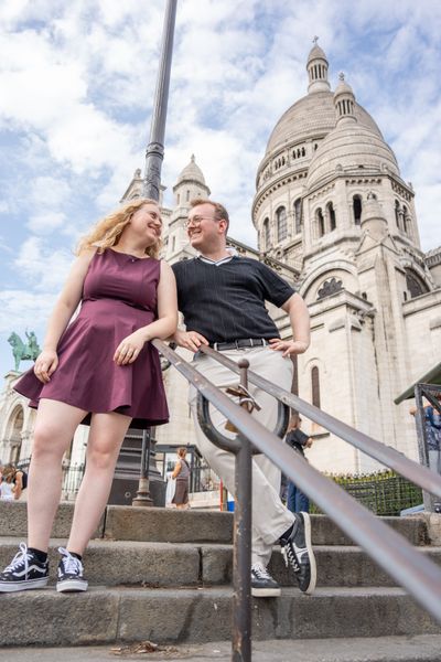 Montmartre Photoshoot in Paris in Paris — photo by Kouss AMOURA, Smiler
