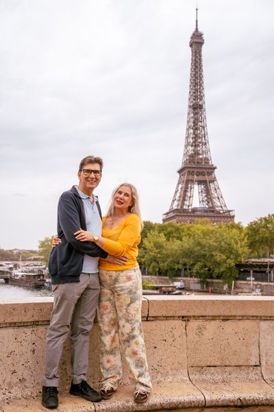 Eiffel Tower Photoshoot in Paris in Paris — photo by Kouss AMOURA, Smiler