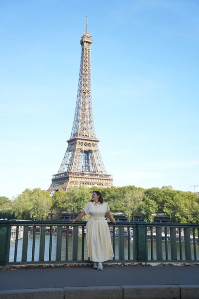 Eiffel Tower Photoshoot in Paris in Paris — photo by mohamed mahaerm, Smiler