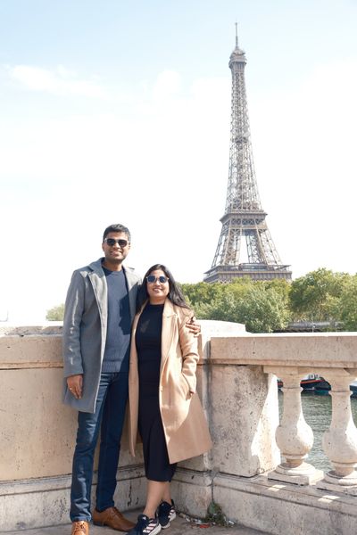 Eiffel Tower Photoshoot in Paris in Paris — photo by Benoît de LABEAUME, Smiler