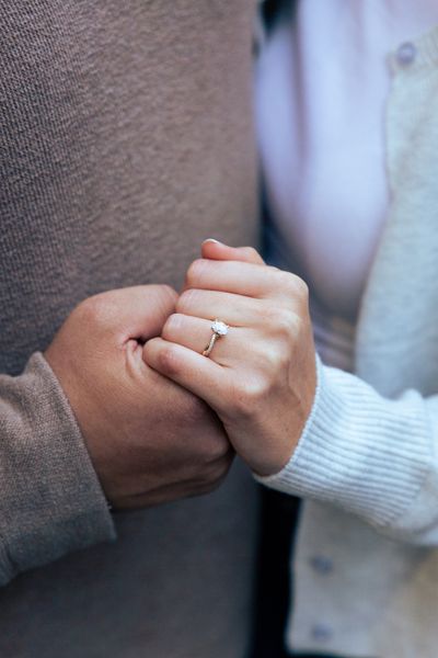 Romantic photoshoot for couples in Edinburgh — photo by Melissa Clark, Smiler