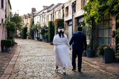 Romantic photoshoot for couples in Edinburgh — photo by Melissa Clark, Smiler