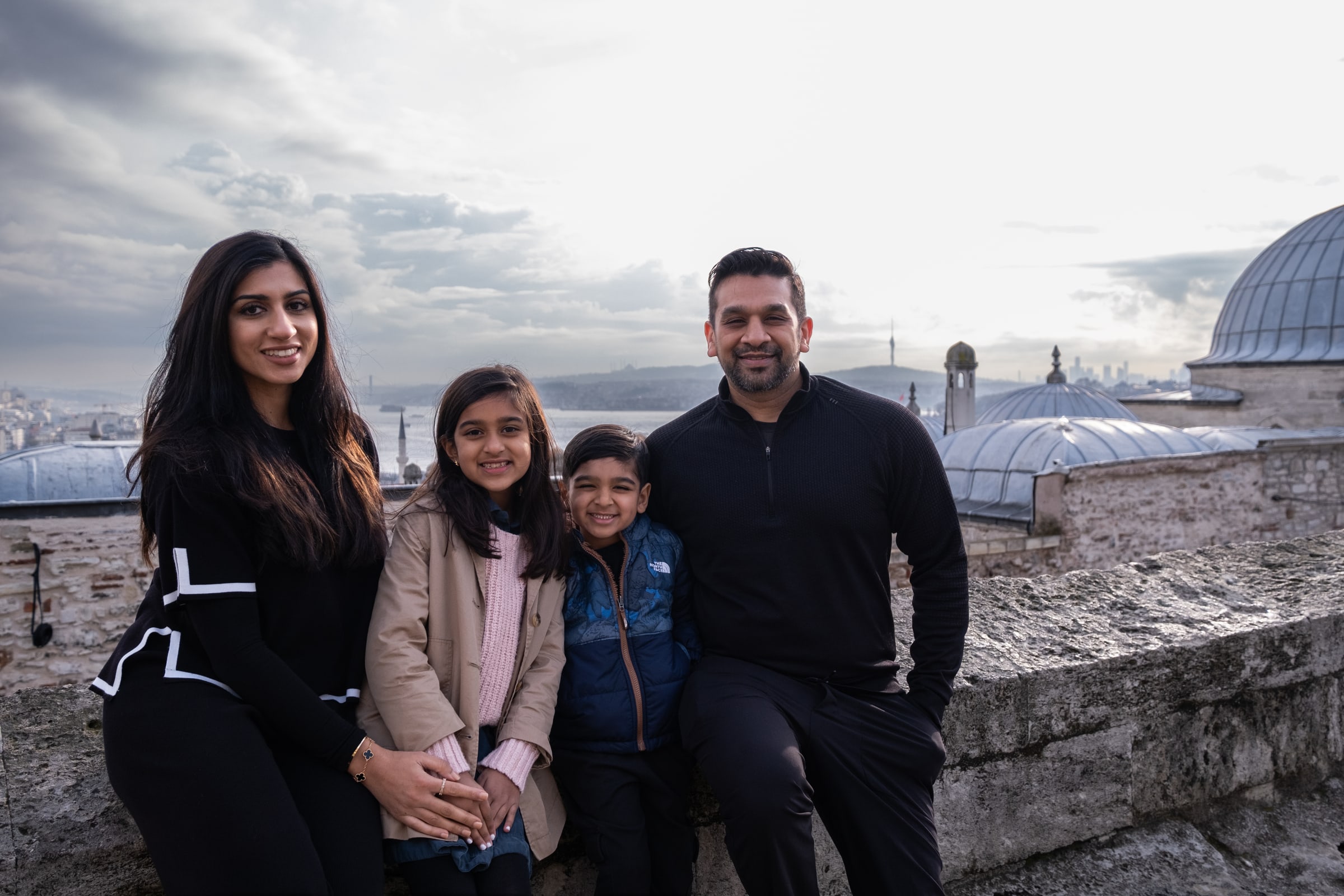 Istanbul family photoshoot, photo by Doguhan Ergun