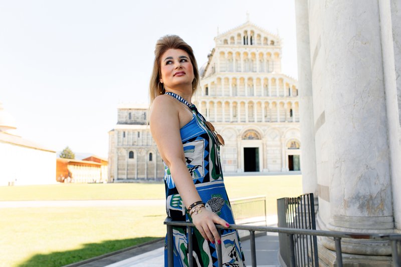 How much does a photoshoot cost in Pisa, photo by Viktoria Photo