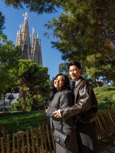 Photoshoot at Sagrada Familia, Barcelona in Barcelona — photo by María Cristina Roldán, Smiler