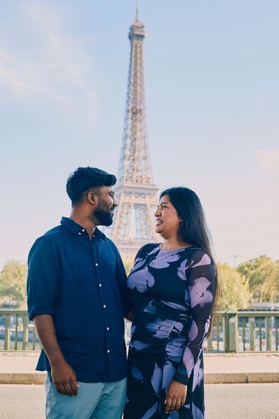 Eiffel Tower Photoshoot in Paris in Paris — photo by Romain B, Smiler