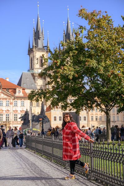 Professional photoshoot at Prague old town in Prague — photo by Vania Pravica, Smiler