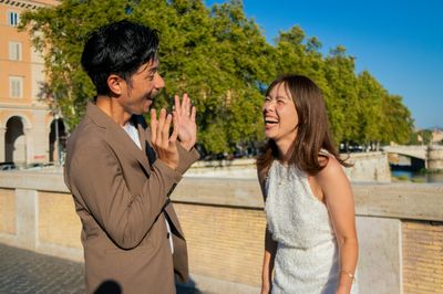 Romantic Couples Photoshoot in Rome — Trastevere (Standard) in Rome — photo by Mohamed Sajjadh, Smiler