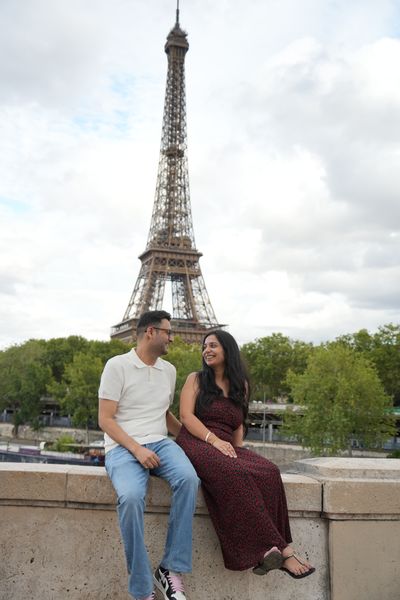 Eiffel Tower Photoshoot in Paris in Paris — photo by mohamed mahaerm, Smiler