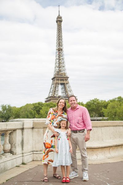 Eiffel Tower Photoshoot in Paris in Paris — photo by Vishwajeet Devrukhkar, Smiler