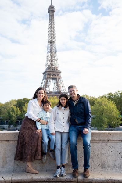 Eiffel Tower & Paris Bridges Photowalk in Paris — photo by mohamed mahaerm, Smiler