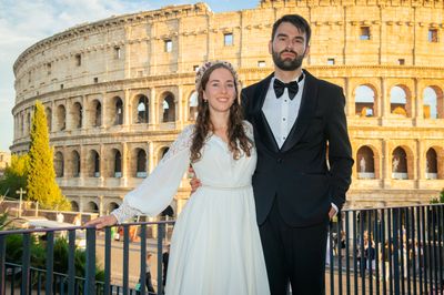 Professional photoshoot at the Colosseum in Rome — photo by Mohamed Sajjadh, Smiler