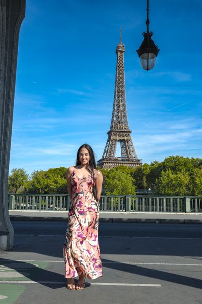 Eiffel Tower Photoshoot in Paris in Paris — photo by Sami Photography, Smiler