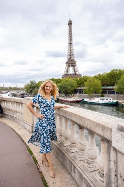 Eiffel Tower Photoshoot in Paris in Paris — photo by Bojan Stanković, Smiler