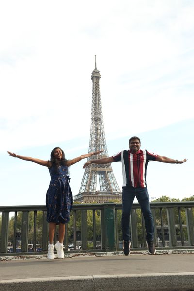 Eiffel Tower Photoshoot in Paris in Paris — photo by Sami Photography, Smiler