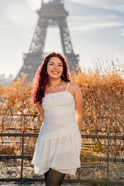 Photoshoot — photo by Youness Ezzakkari, Smiler