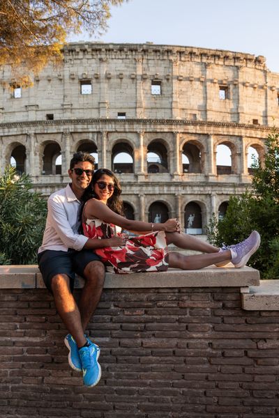 Professional photoshoot at the Colosseum in Rome — photo by Francesco Macioni, Smiler