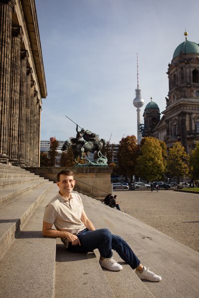 Photoshoot at the Berlin Cathedral, Berlin in Berlin — photo by Ekaterina Koroleva, Smiler