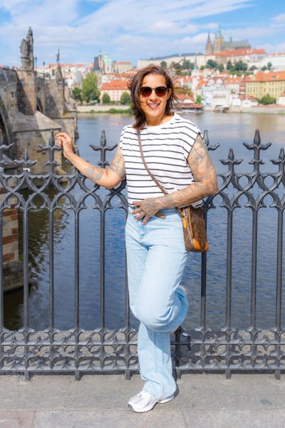 Photoshoot at Charles Bridge, Prague in Prague — photo by Katerina Krejčová, Smiler
