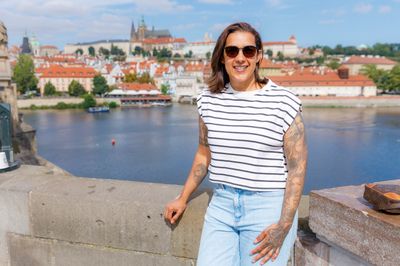 Photoshoot at Charles Bridge, Prague in Prague — photo by Katerina Krejčová, Smiler