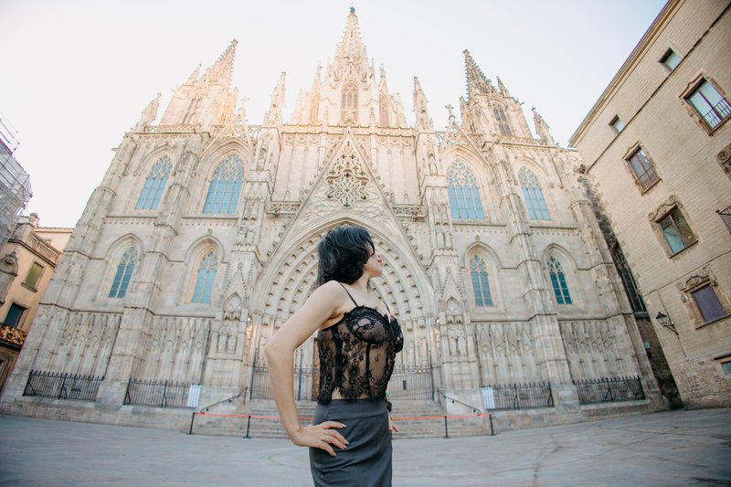 Barcelona Gothic Quarter Photoshoot