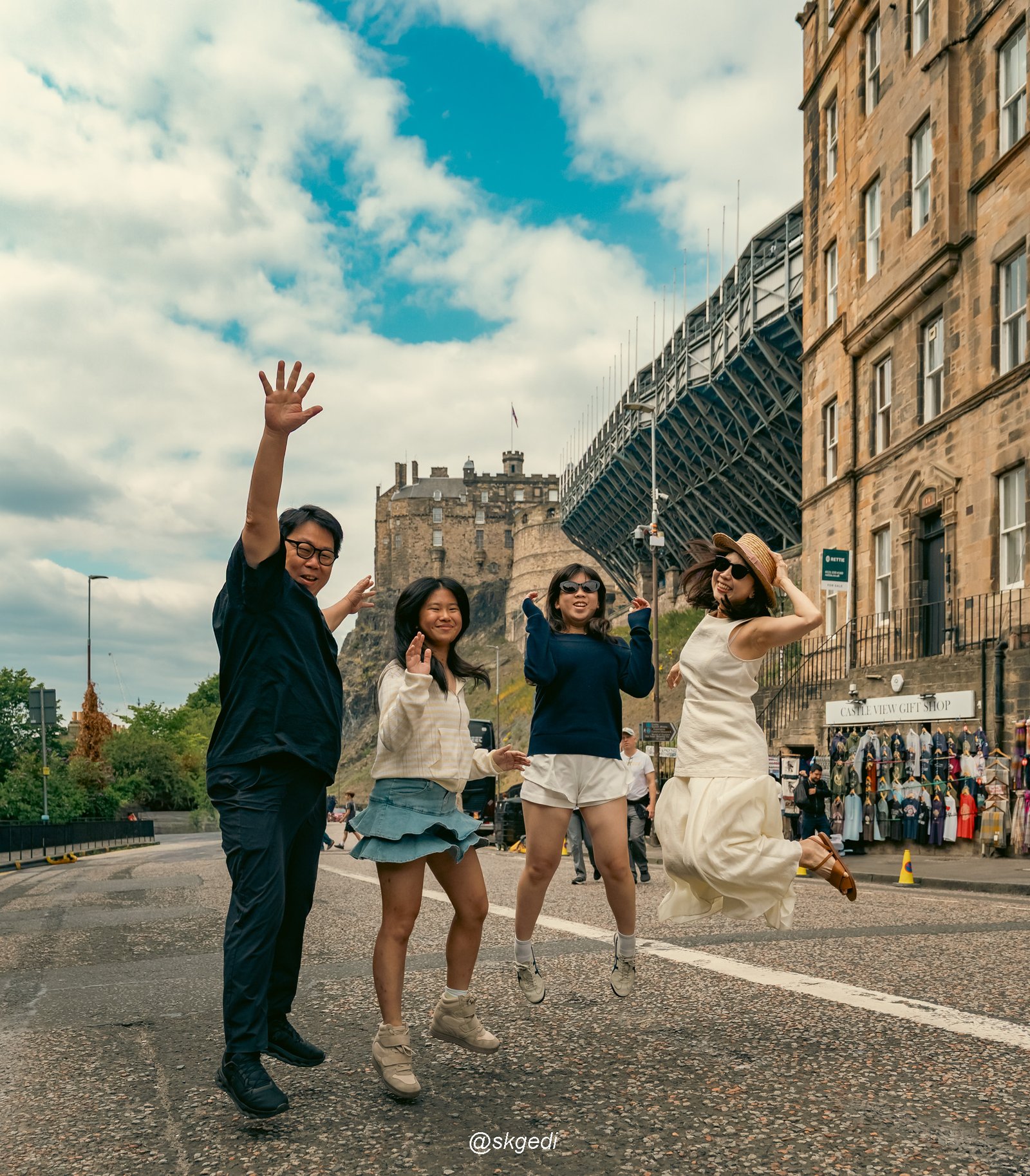 Photoshoot in Edinburgh by giannis asmanis